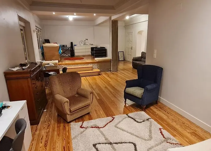 Amplia Con Bano Privado A Pasos De La Playa, En Piso Compartido * Saint-Sébastien